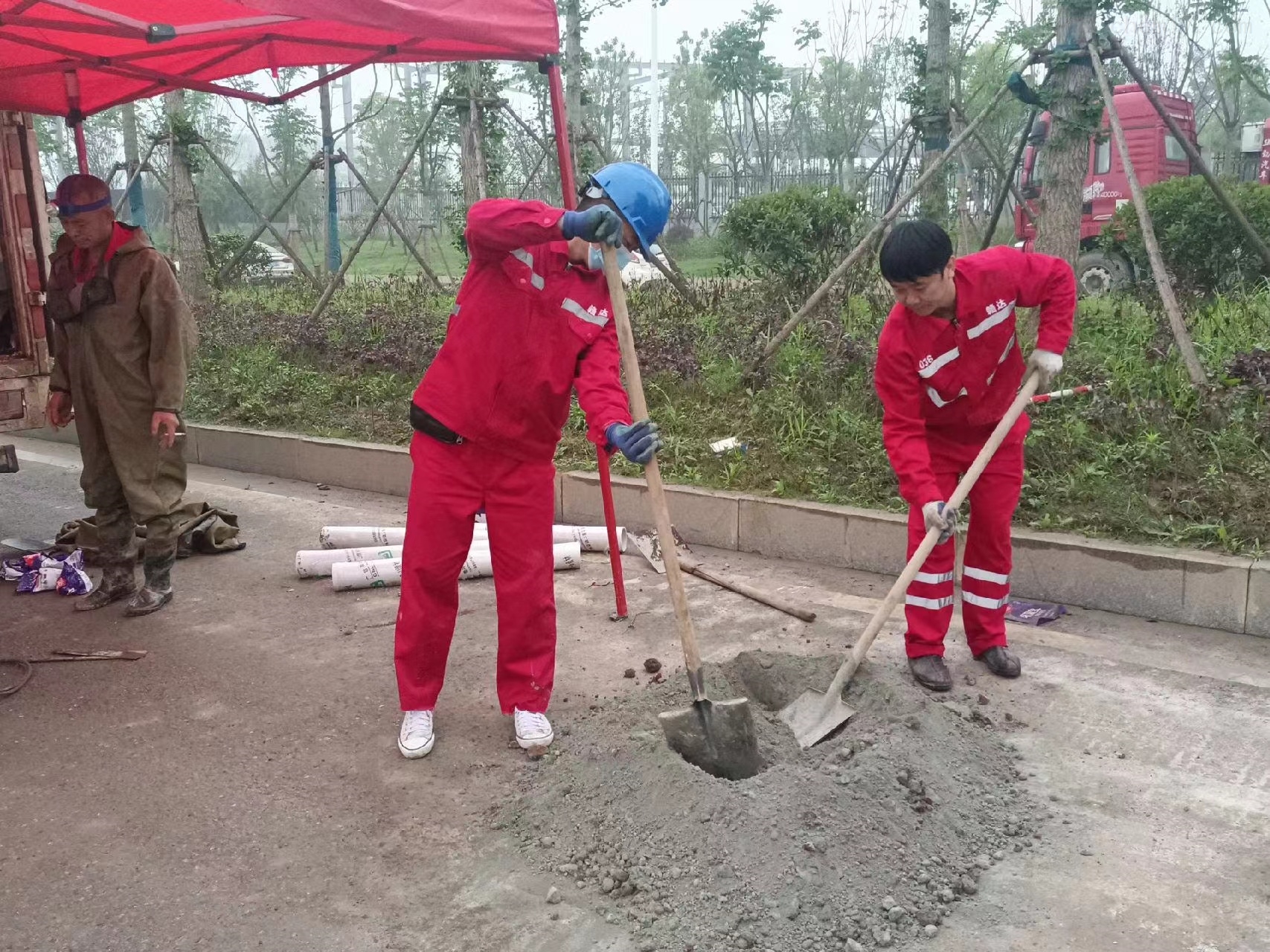 渝中管道疏通哪家好】及时进行市政管道清淤